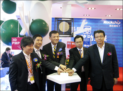 浴室人妻的情欲hd三级