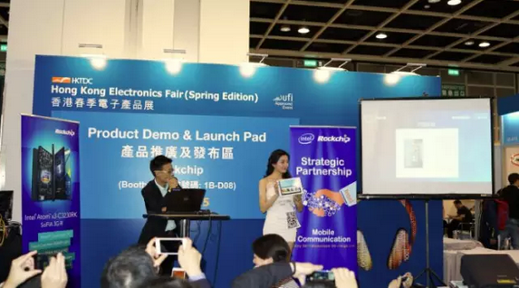 浴室人妻的情欲hd三级