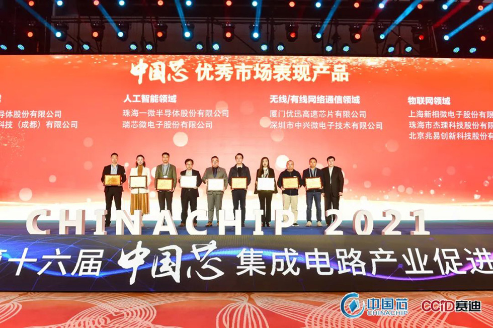 浴室人妻的情欲hd三级