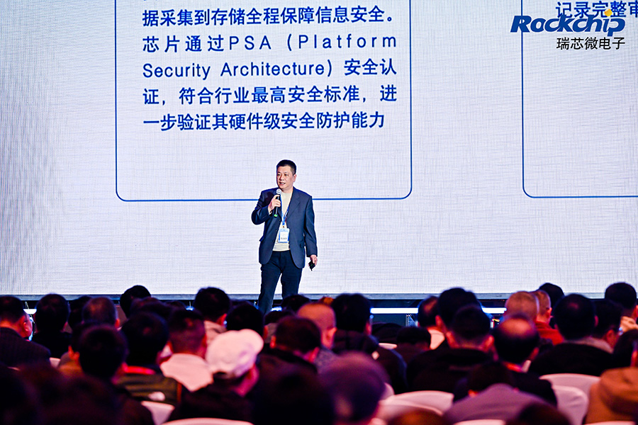 浴室人妻的情欲hd三级