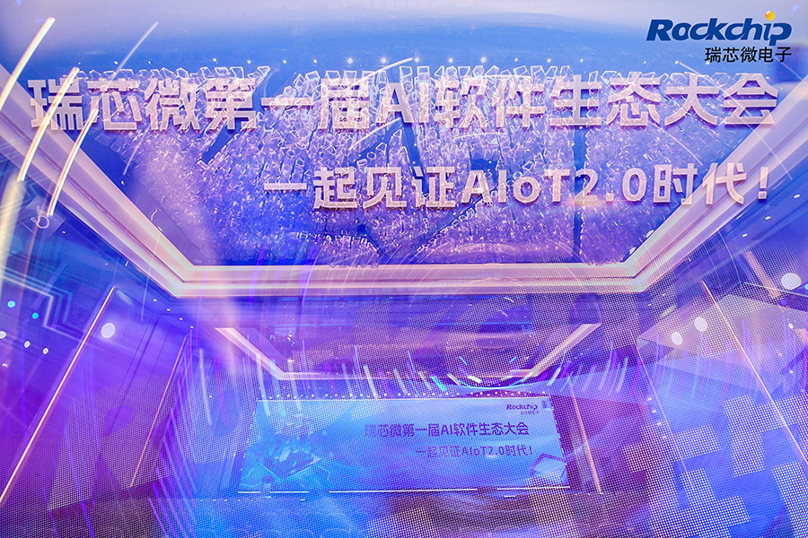 浴室人妻的情欲hd三级